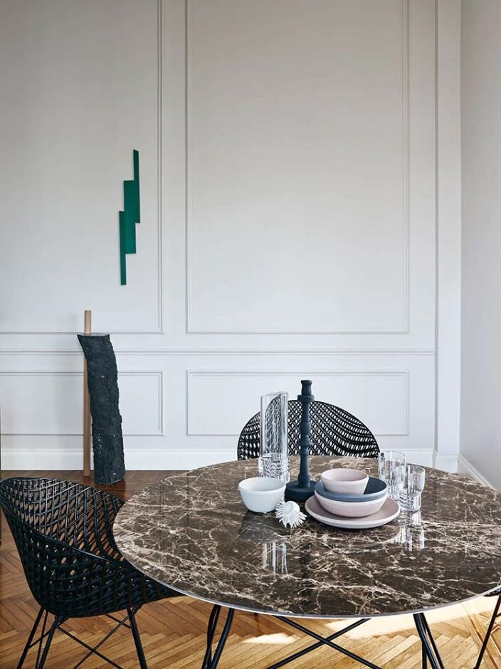 Glossy Oval Table by Kartell Furniture Tables Glossy Oval Table by Kartell Furniture Tables